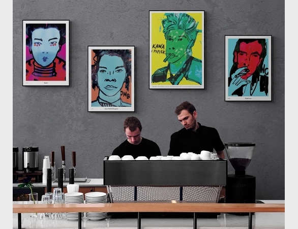 Decorating with posters – Maja Wolna